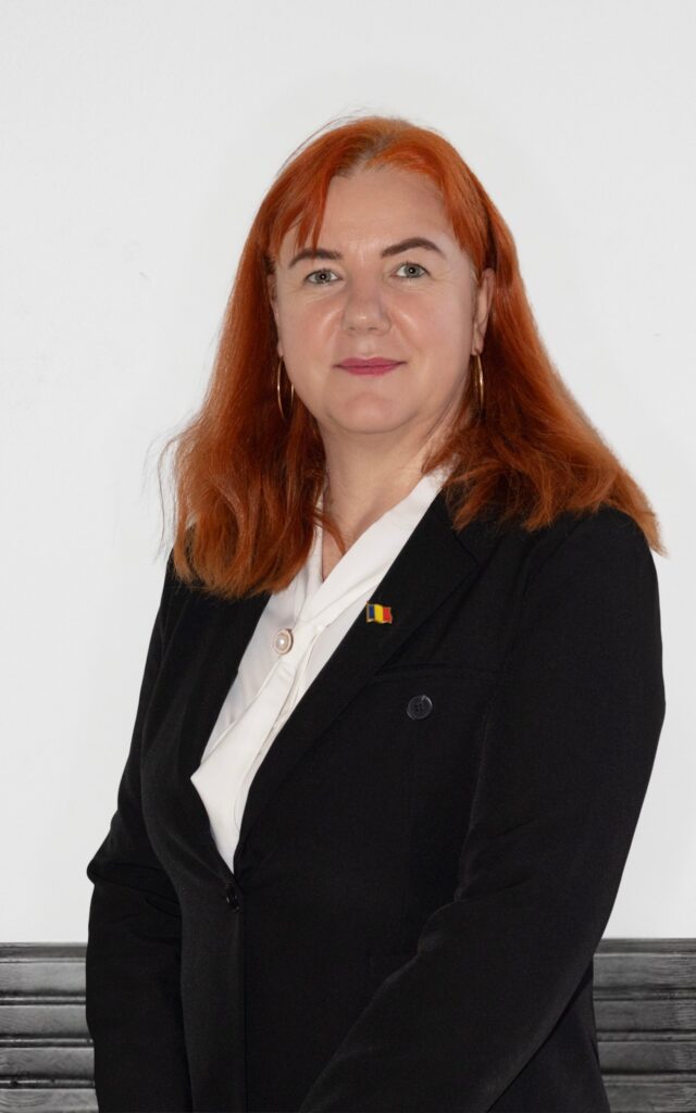 CARVAȚCHI Ionela-Lenuța